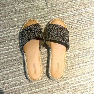 Old Navy cheetah print sandals!